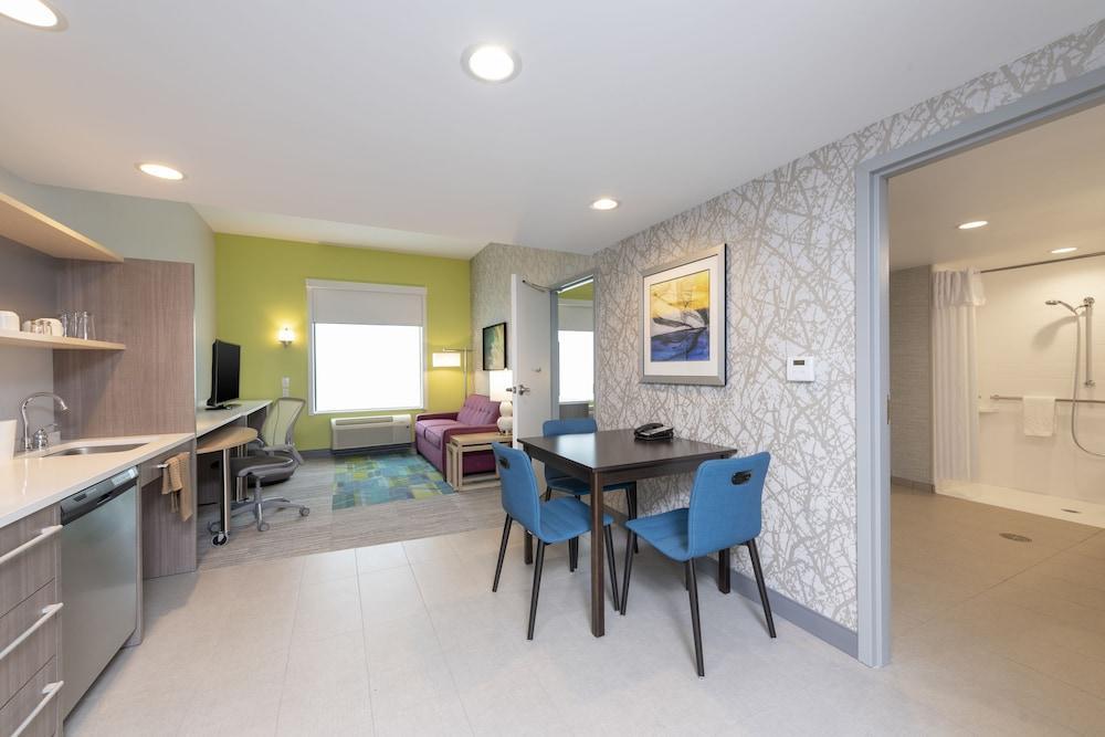 Home2 Suites By Hilton Indianapolis Airport Buitenkant foto